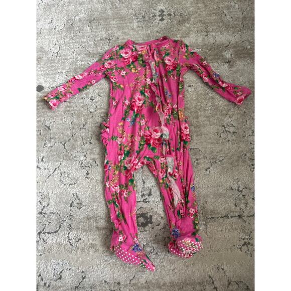 ANGEL DEAR DREAM COTTAGE 2 WAY RUFFLE ZIPPER FOOTIE 3-6‎ months - Picture 1 of 5